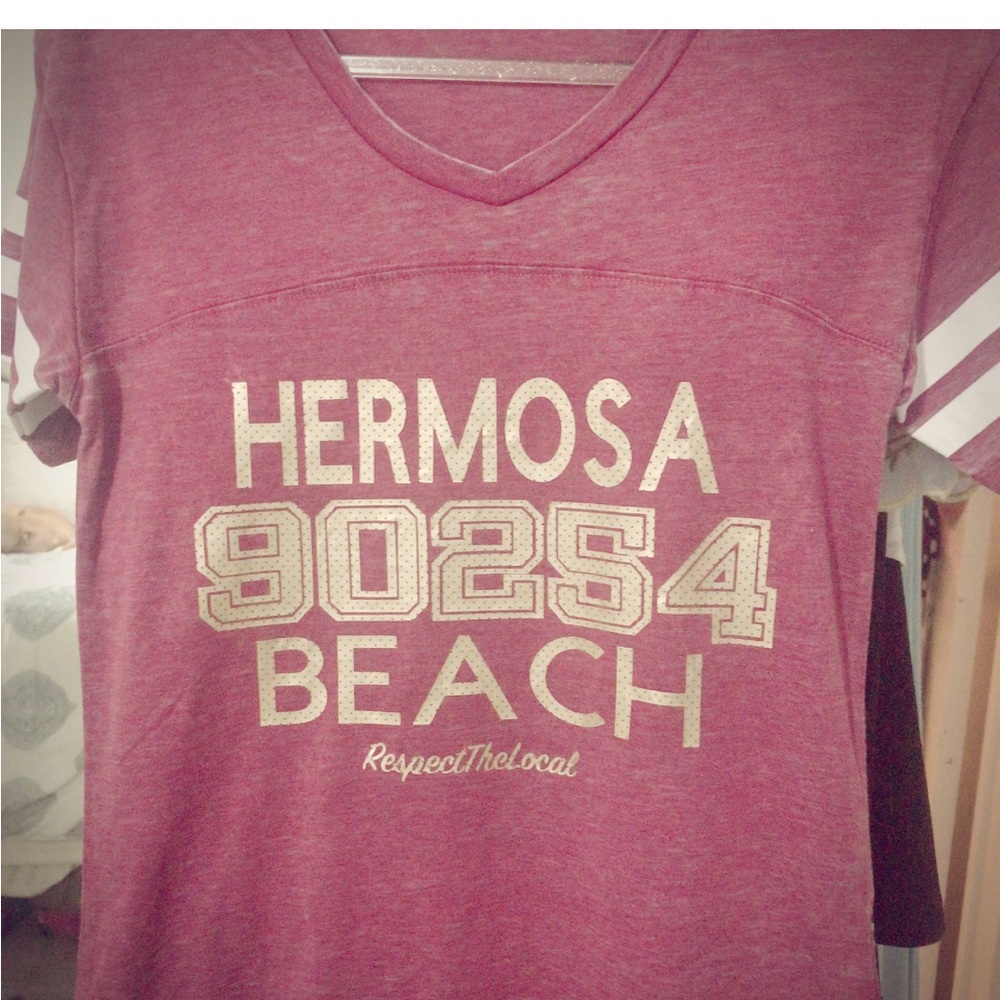 Brand New Vintage style Hermosa Beach Graphic Tee